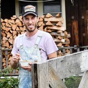 Meet your Posher, Stefan